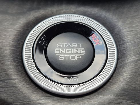 New 2025 Jeep Grand Cherokee L Limited image 21