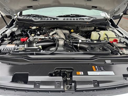 Used 2024 Ford F350 Lariat w/ Camper Package image 25