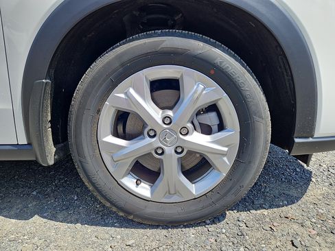 Used 2025 Honda HR-V LX image 8