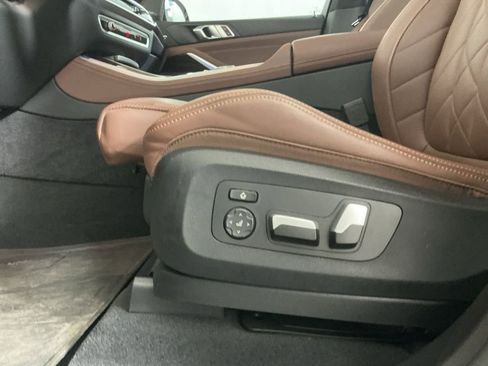 Certified 2024 BMW X5 xDrive50e w/ M Sport Package image 27