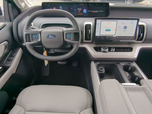 New 2026 Ford Expedition Max Active image 14