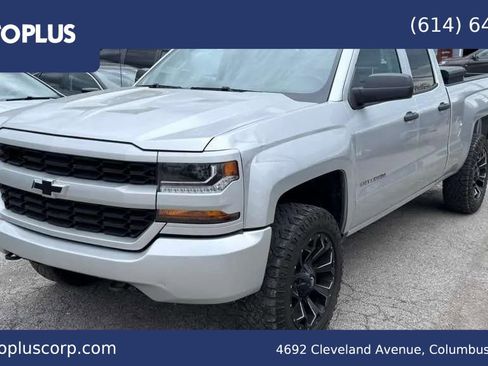 Used 2018 Chevrolet Silverado 1500 Custom w/ Custom Value Package AWD/4WD image 1