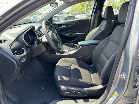 Used 2024 Chevrolet Malibu LT FWD image 8
