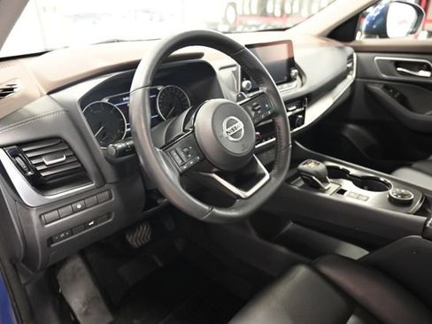 Used 2021 Nissan Rogue SV AWD/4WD image 23