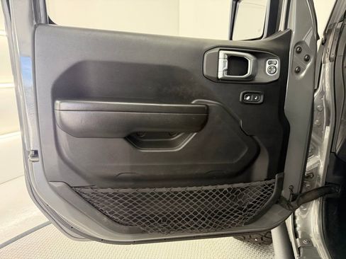 Used 2021 Jeep Wrangler Unlimited Sport AWD/4WD image 40