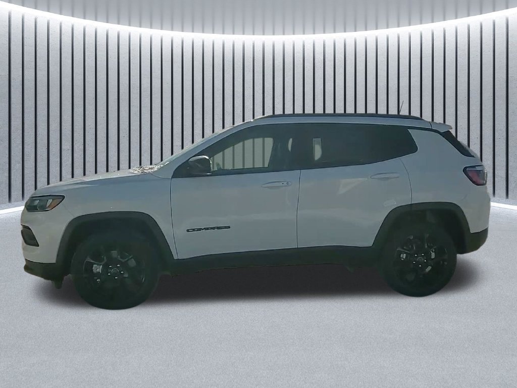 New 2026 Jeep Compass Latitude AWD/4WD image 13