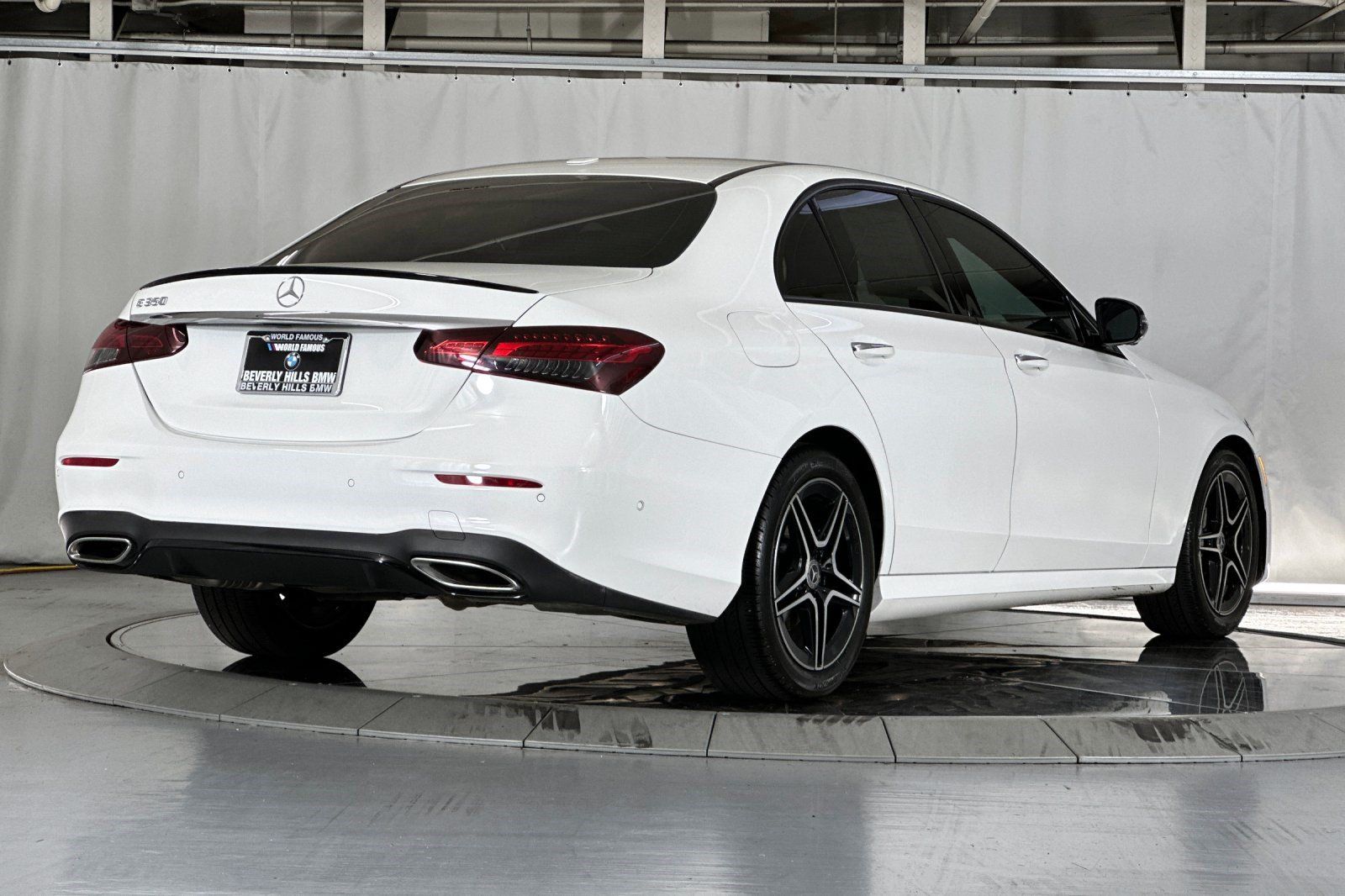 Used 2022 Mercedes-Benz E 350 Sedan image 9