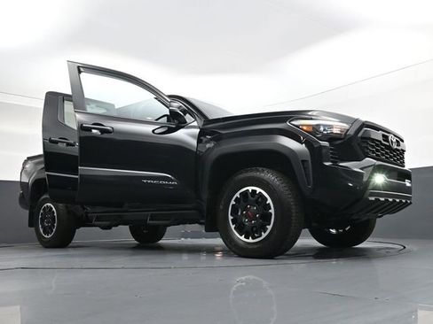 Used 2024 Toyota Tacoma TRD Off-Road w/ TRD Off Road Upgrade Package image 46