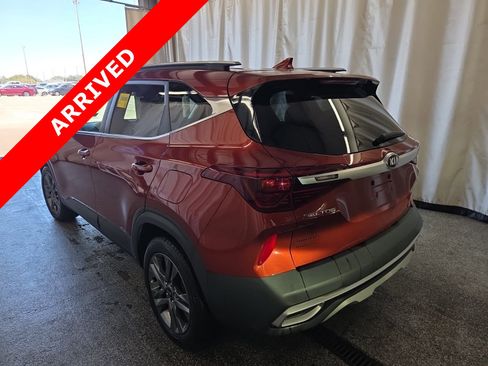 Used 2021 Kia Seltos S image 5