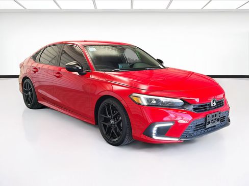 Used 2022 Honda Civic Sport image 3