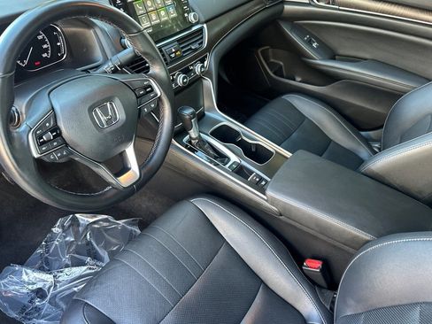 Certified 2019 Honda Accord EX-L image 4