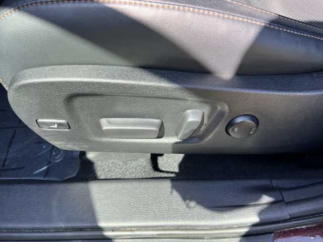 Used 2019 Toyota Highlander Limited Platinum AWD/4WD image 10