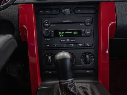 Used 2007 Ford Mustang Shelby GT500 RWD image 20