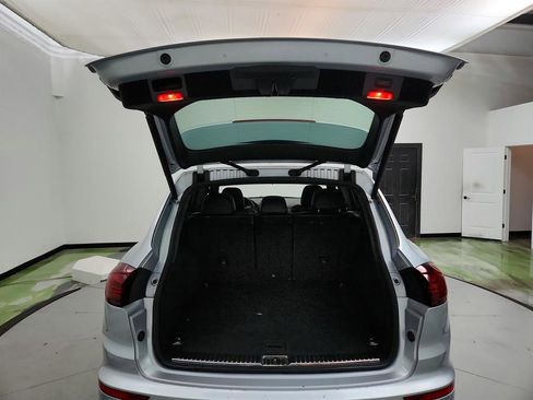 Used 2016 Porsche Cayenne GTS AWD/4WD image 29