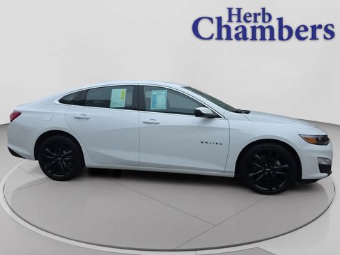 Used 2024 Chevrolet Malibu LT w/ Sport Edition FWD image 8