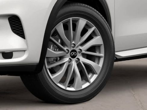 New 2025 INFINITI QX50 Luxe image 6