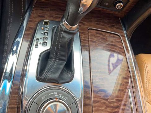Used 2017 Nissan Armada Platinum image 41