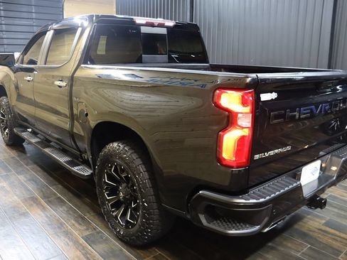 Used 2020 Chevrolet Silverado 1500 RST AWD/4WD image 3