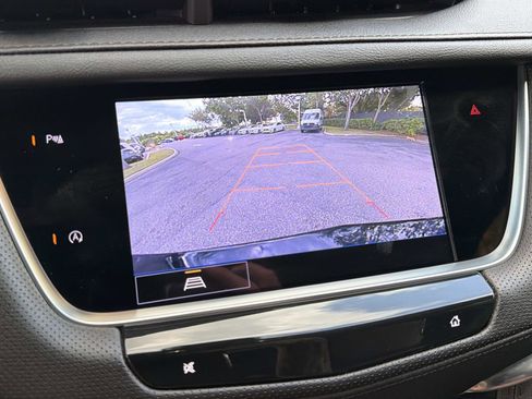 Used 2024 Cadillac XT5 Premium Luxury FWD image 21