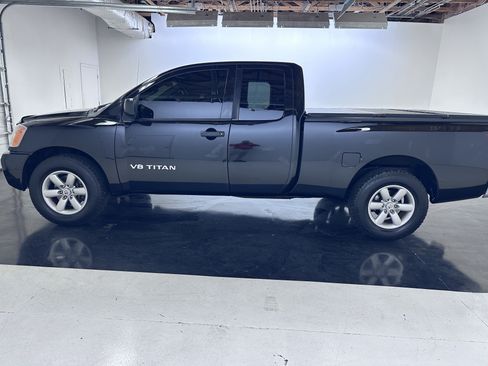 Used 2014 Nissan Titan S w/ S Popular Equipment Package RWD image 9