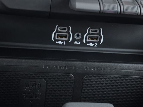 Used 2025 RAM 1500 Big Horn AWD/4WD image 26