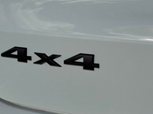 New 2026 Jeep Compass Trailhawk w/ Sun, Sound & Navigation Group AWD/4WD image 34