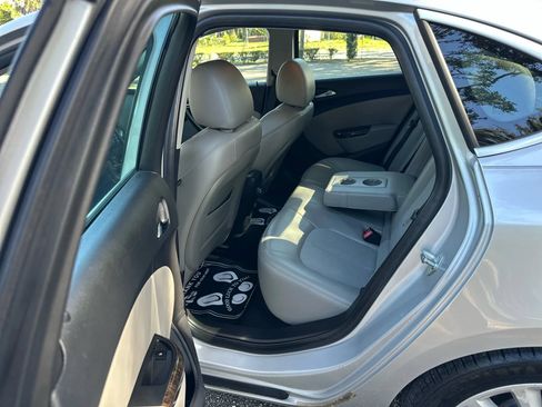 Used 2012 Buick Verano FWD image 4
