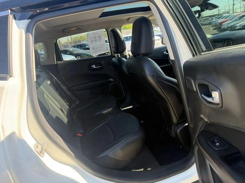 Used 2021 Jeep Compass Limited w/ Sun and Sound Group AWD/4WD image 29