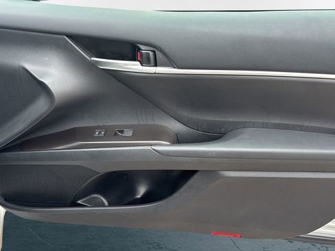 Used 2024 Toyota Camry SE w/ Audio Upgrade Package image 11