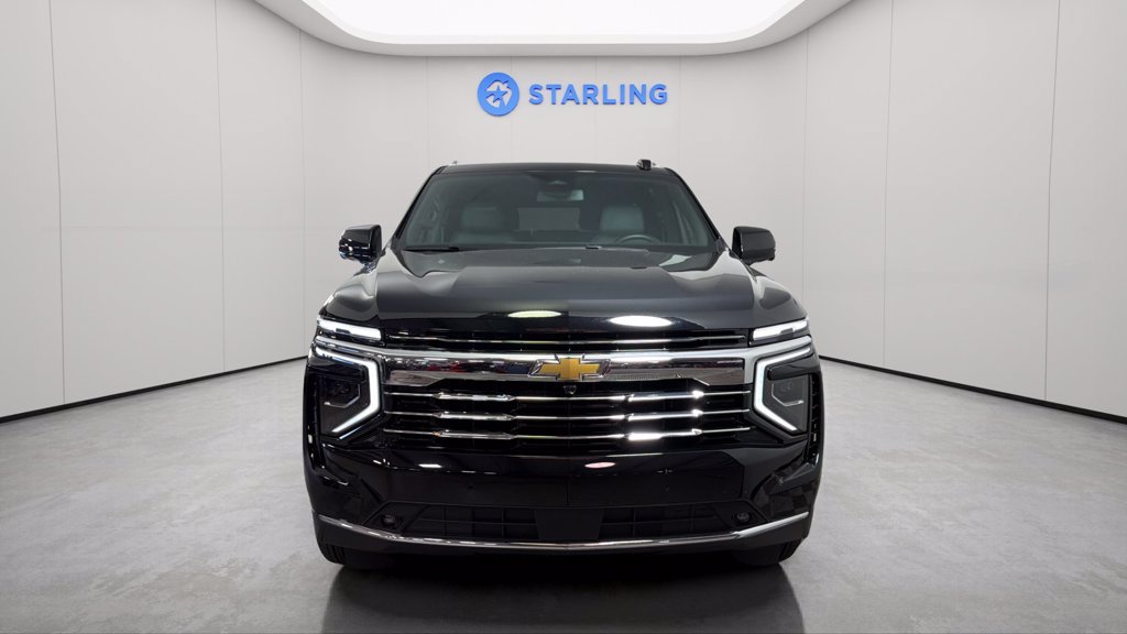 Certified 2026 Chevrolet Suburban LT w/ Comfort Package AWD/4WD image 17