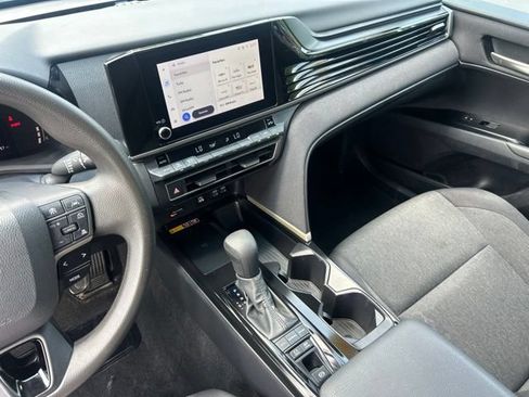 Used 2025 Toyota Camry LE FWD image 29