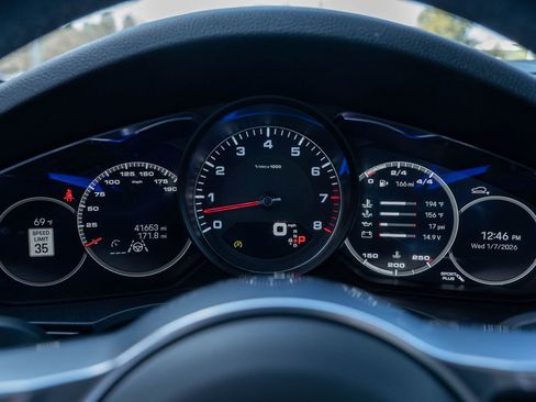 Certified 2023 Porsche Cayenne S image 25