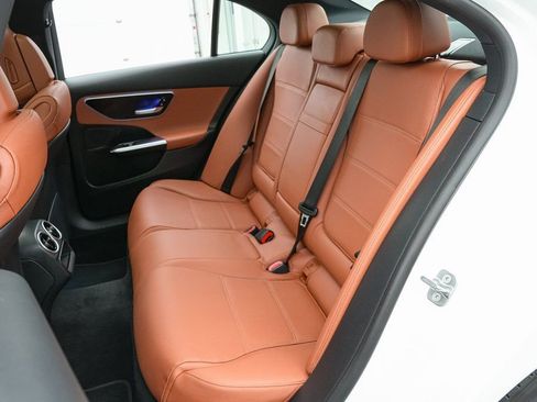 Used 2025 Mercedes-Benz C 300 Sedan image 21