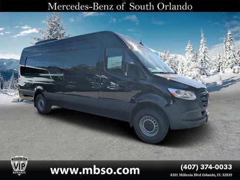 New 2026 Mercedes-Benz Sprinter 2500 image 2