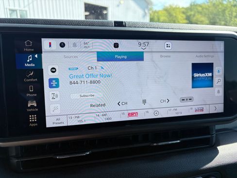 Used 2024 Jeep Wrangler Sport S image 19