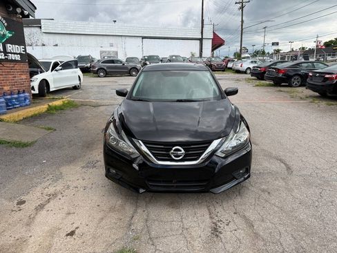 Used 2017 Nissan Altima 2.5 SR FWD image 8