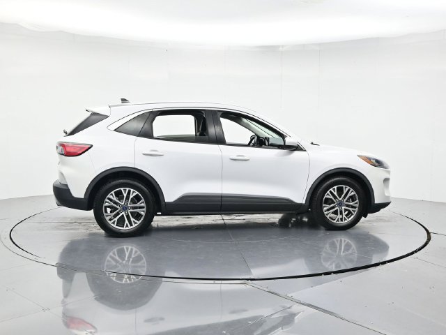 Used 2022 Ford Escape SEL FWD image 2