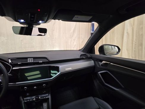 Used 2025 Audi Q3 2.0T Premium w/ Convenience Package image 33