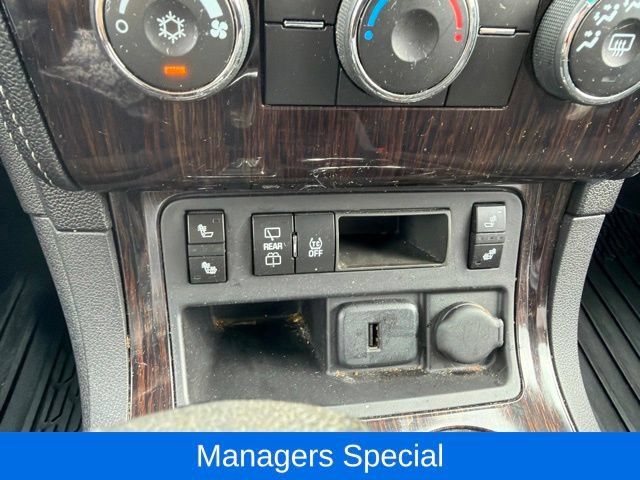Used 2015 Chevrolet Traverse LT w/ Style and Technology Package FWD image 13