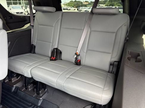 Used 2023 Chevrolet Tahoe LT RWD image 12