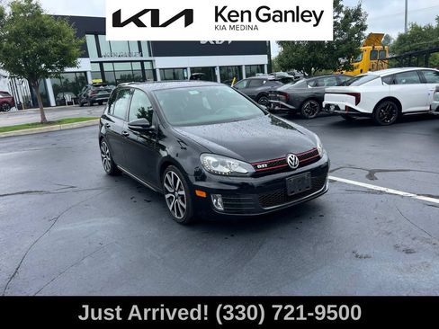 Used 2014 Volkswagen GTI Wolfsburg Edition FWD image 3