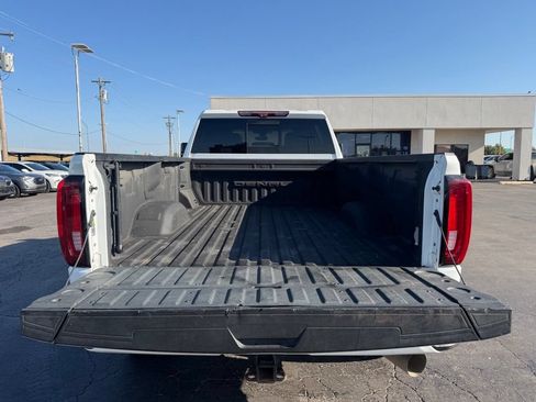 Used 2021 GMC Sierra 3500 Denali w/ Denali Ultimate Package AWD/4WD image 17