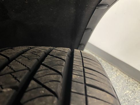 Used 2025 Lincoln Corsair AWD w/ Equipment Group 101A image 32