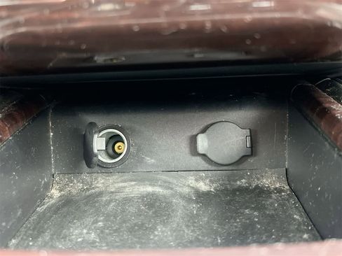 Used 2014 Nissan Pathfinder SL image 31