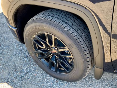 New 2026 GMC Sierra 1500 Elevation image 21