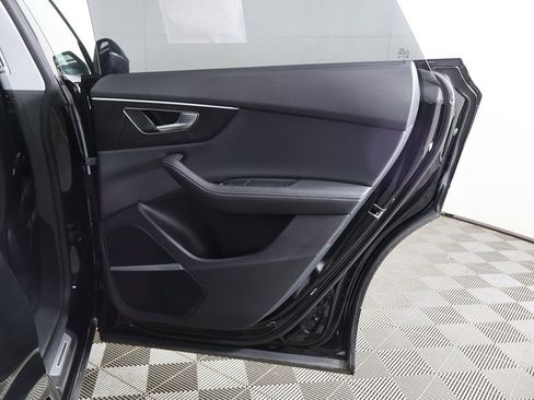 Used 2023 Audi Q8 Prestige w/ Prestige Package image 28