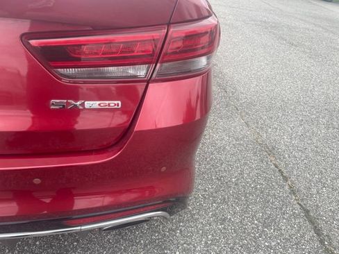 Used 2018 Kia Optima SX FWD image 8