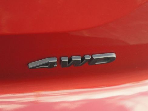 Used 2025 Nissan Pathfinder Rock Creek AWD/4WD image 19