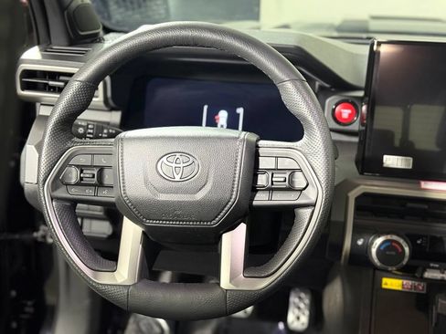 Used 2024 Toyota Tacoma TRD Sport w/ TRD Sport Upgrade Package AWD/4WD image 12