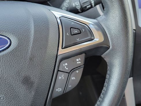 Used 2020 Ford Edge SEL image 27